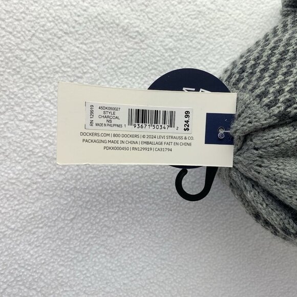 Dockers Levi's Beanie Insulated Acrylic Cuff Hat Cap Black Gray NWT - Picture 9 of 9